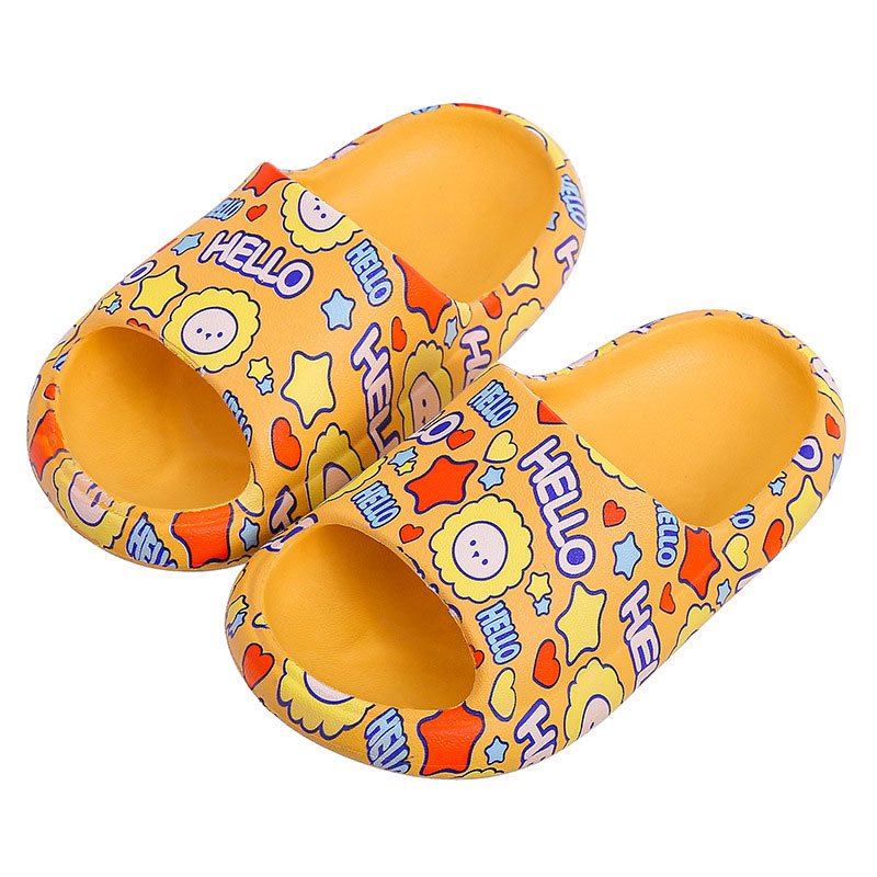 サイドまで全面プリントシャワーサンダル