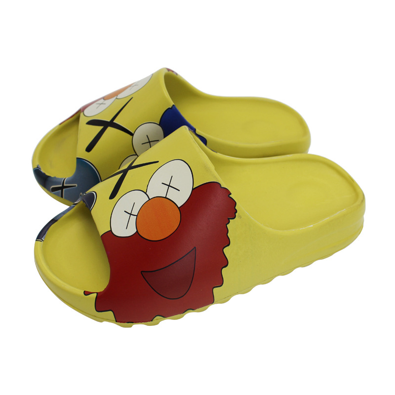 キャラクタープリントシャワーサンダル