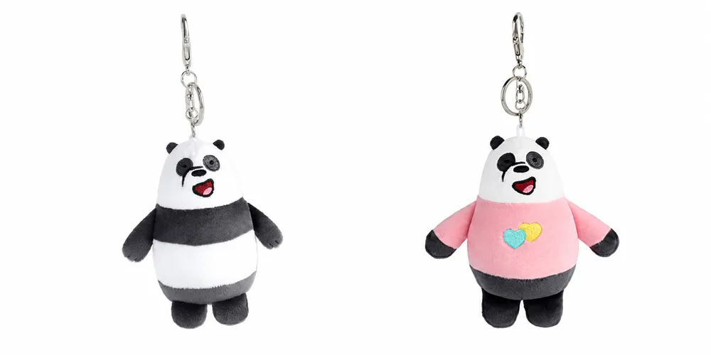 衣装カラーを変更したパンダのぬいぐるみキーホルダー